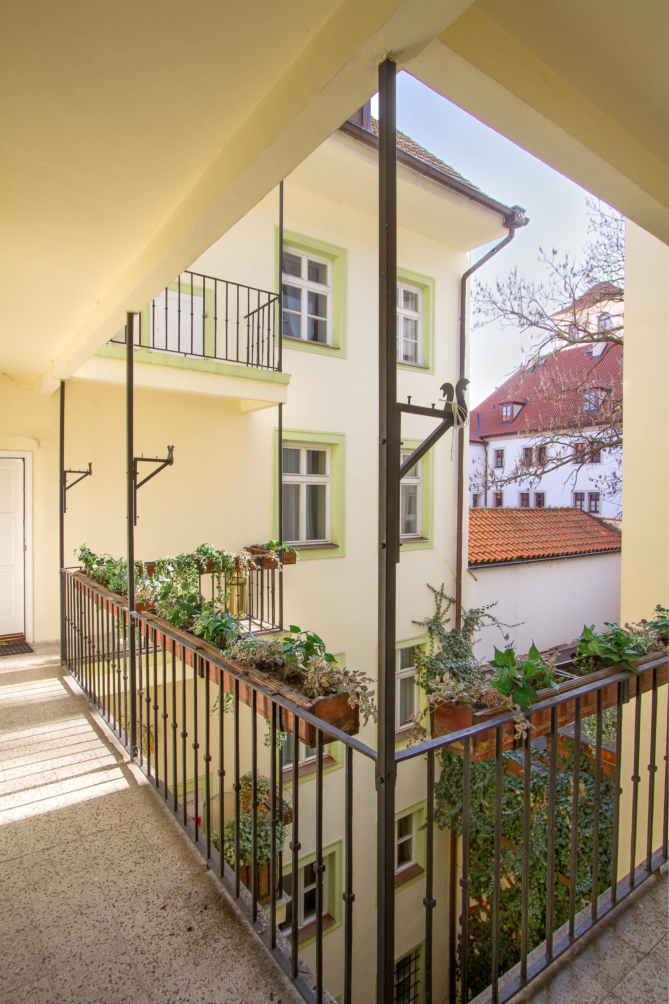 Hotel Waldstein Prag Exteriör bild