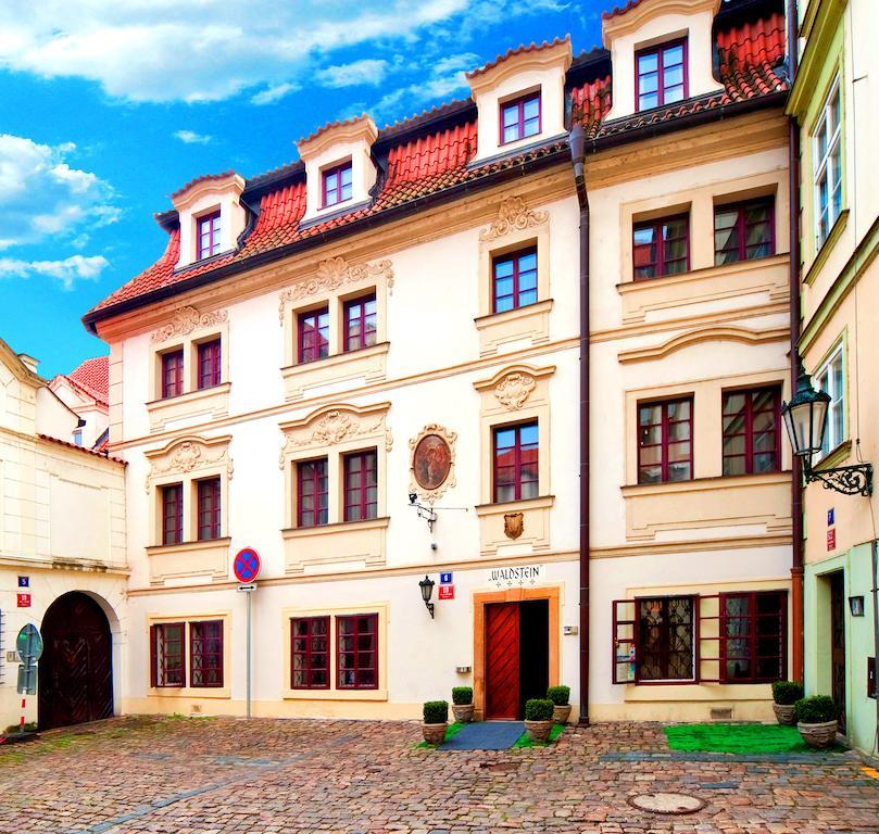 Hotel Waldstein Prag Exteriör bild